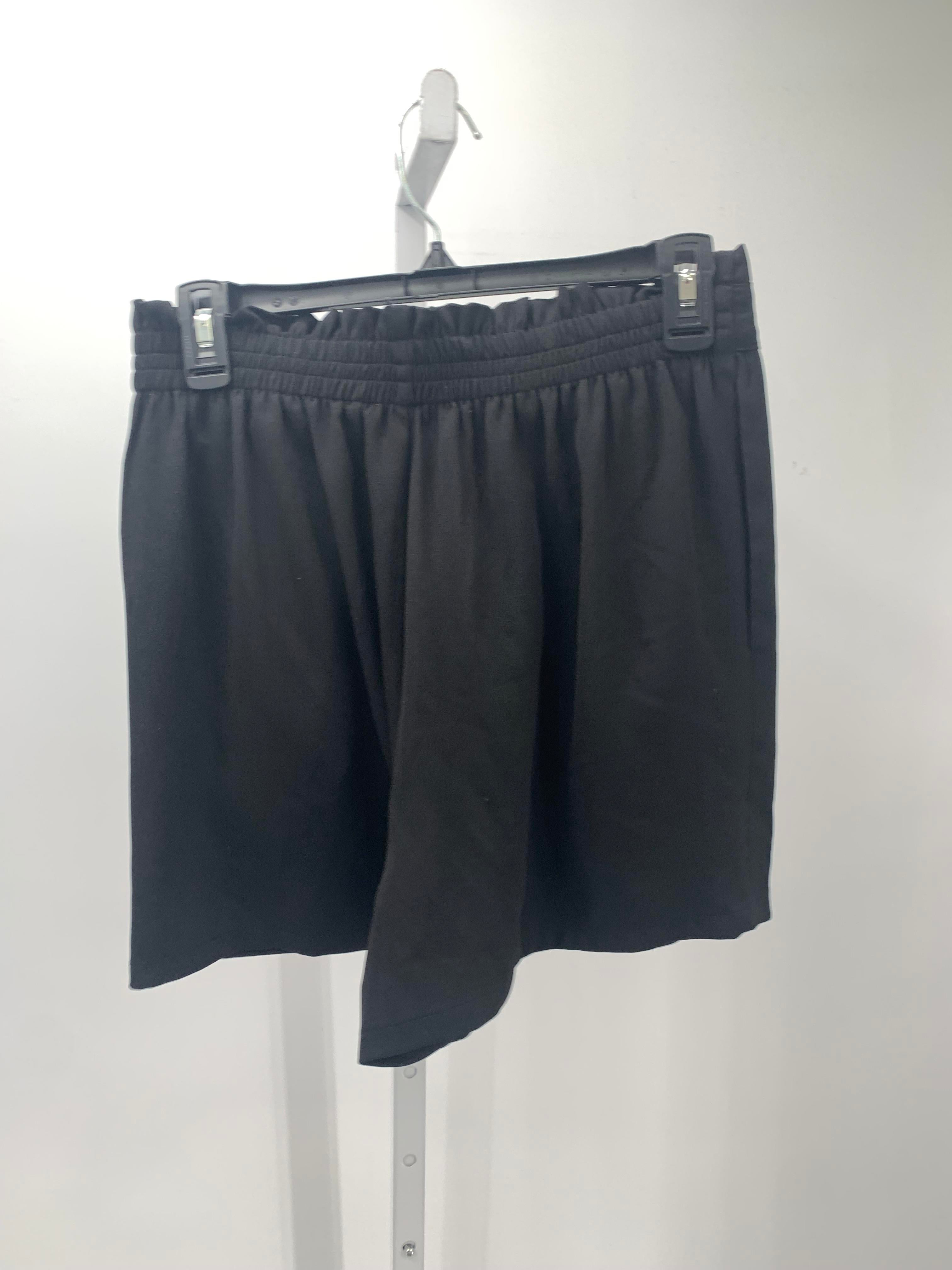 Size Medium Misses Shorts
