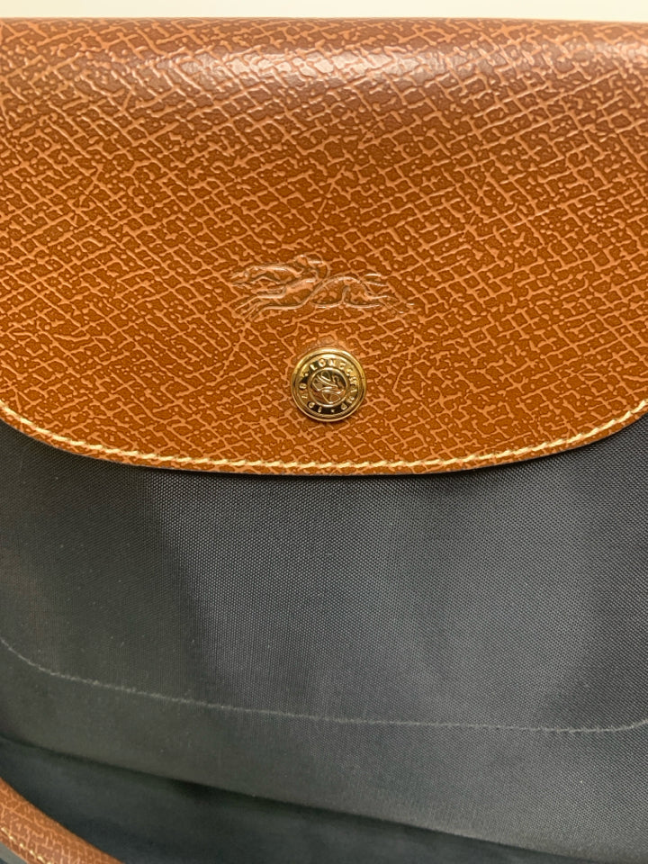 Longchamp Le Pliage Medium Foldable Nylon Shoulder Tote