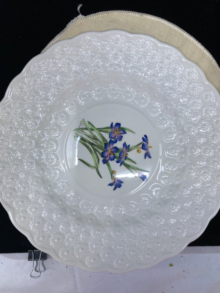 VTG 13 WHITE EMBOSSED FLORAL PLATES.