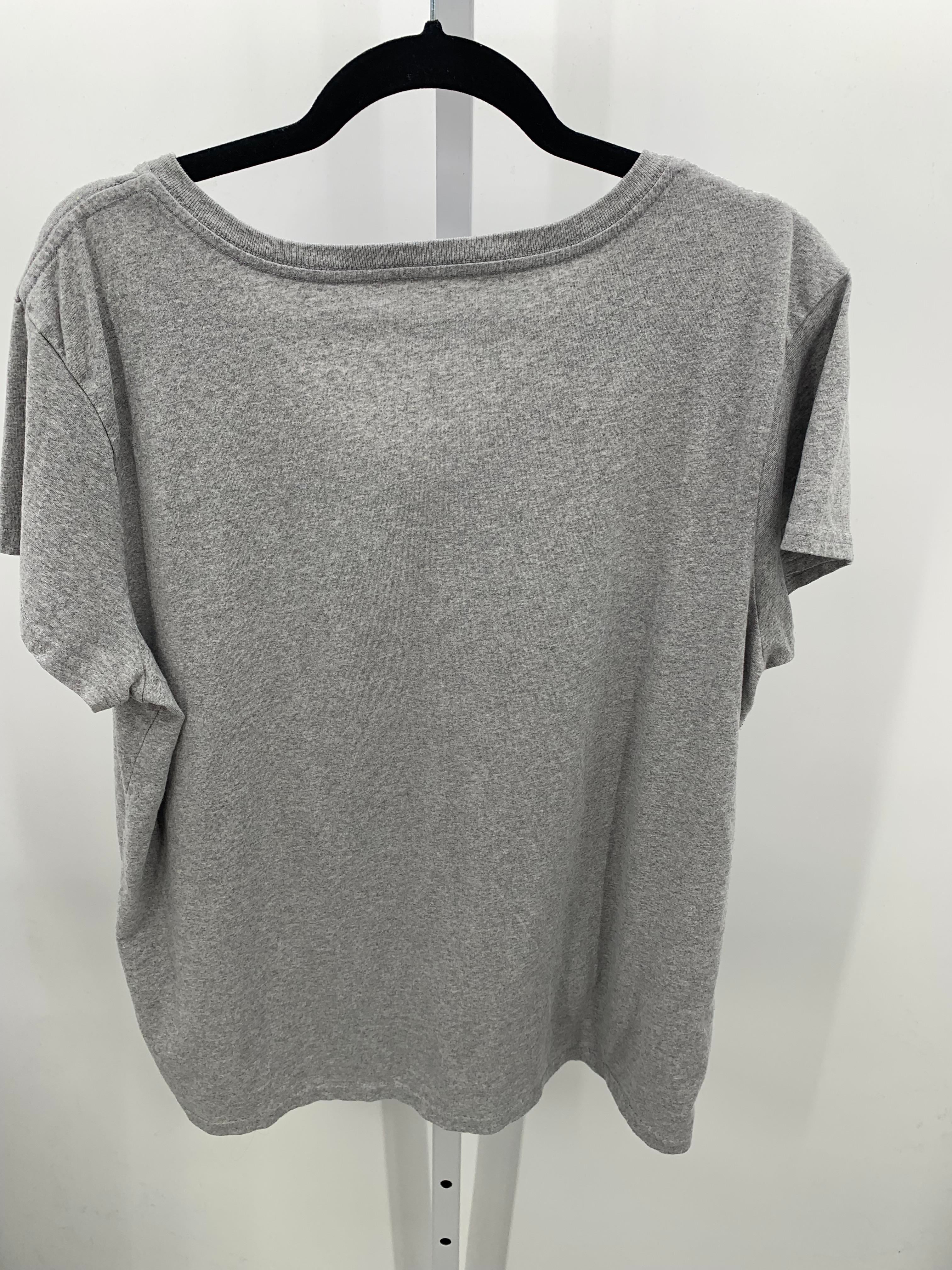 Size Extra Large Misses Short Sleeve Shirt