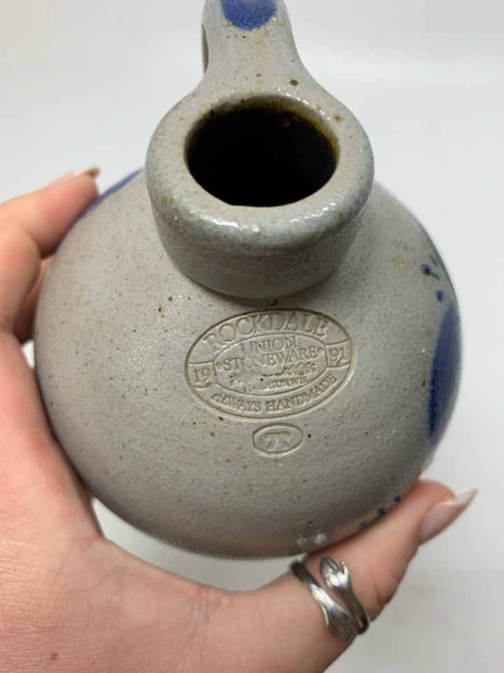 VTG SMALL JUG W/ BLUE PAINTED HEART HANDLE 1991.