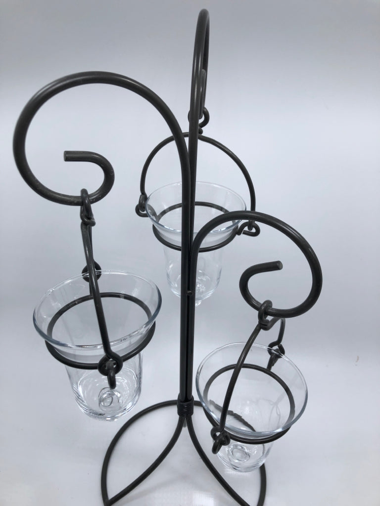 GREY METAL VOTIVE HOLDER W/3 GLASS CUPS.