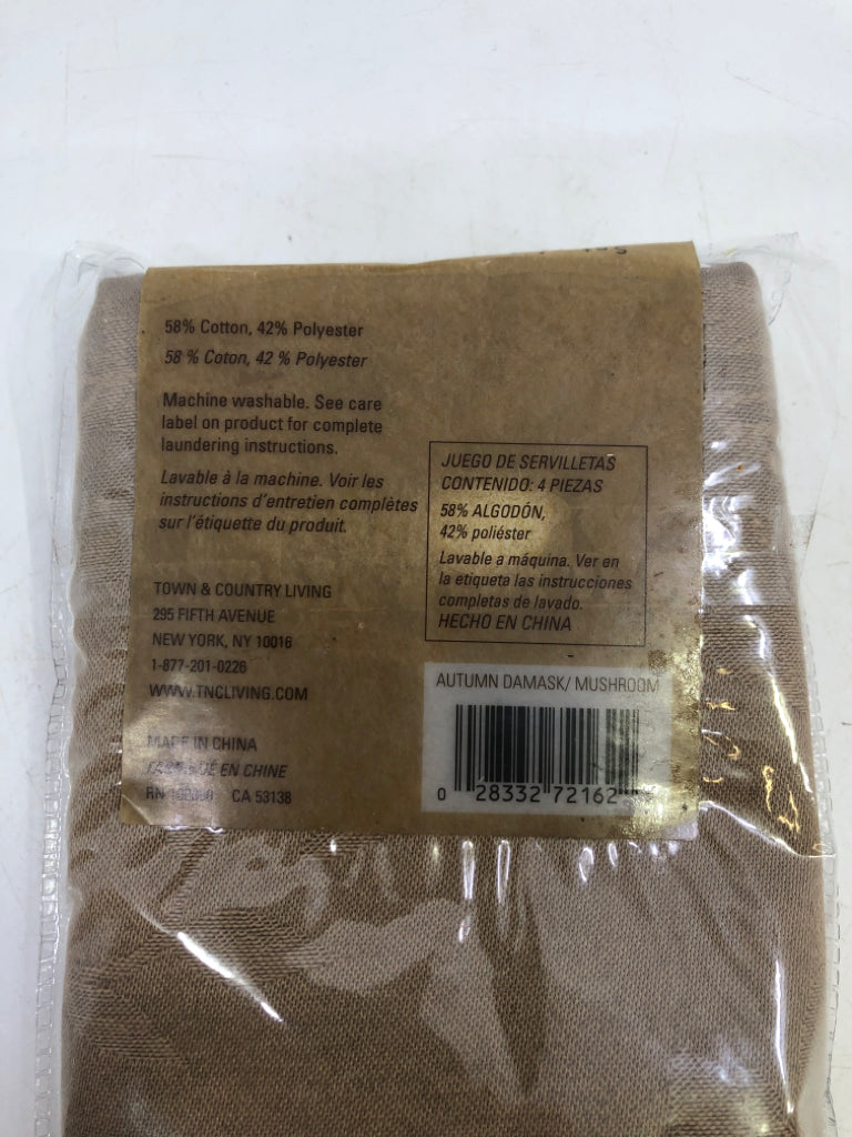 NIP 4 BROWN NAPKINS.