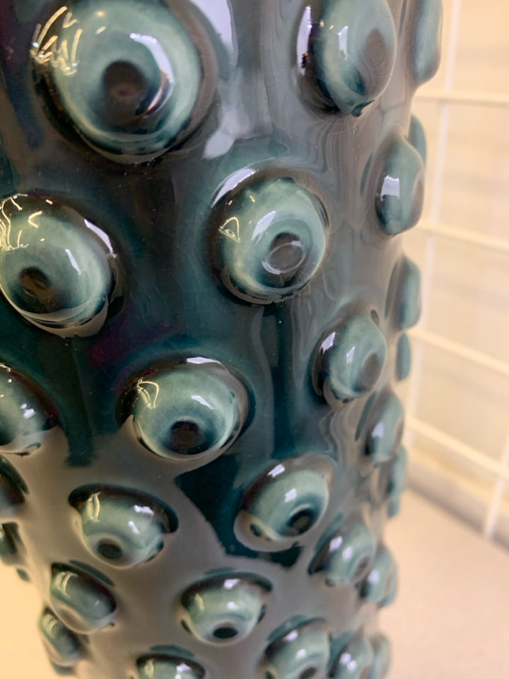 TALL DOTTED BLUE VASE.