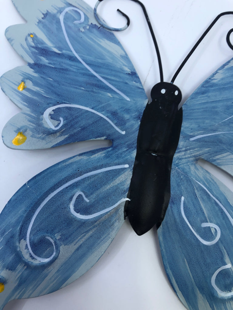 2 BLUE METAL HANGING BUTTERFLIES.