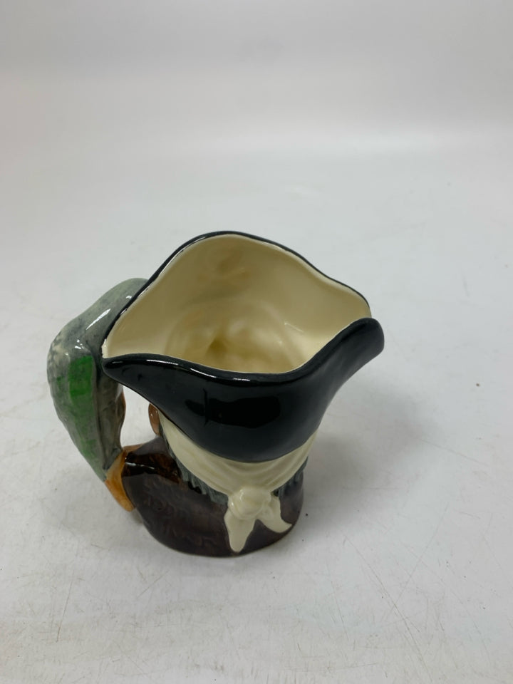 VTG LONG JOHN SILVER CREAMER.
