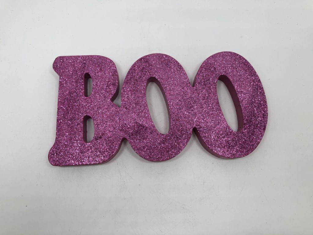 PURPLE GLITTER "BOO" WOOD SIGN.