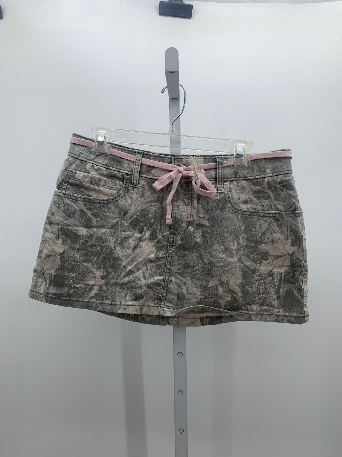 Hollister Size 8 Juniors Skirt