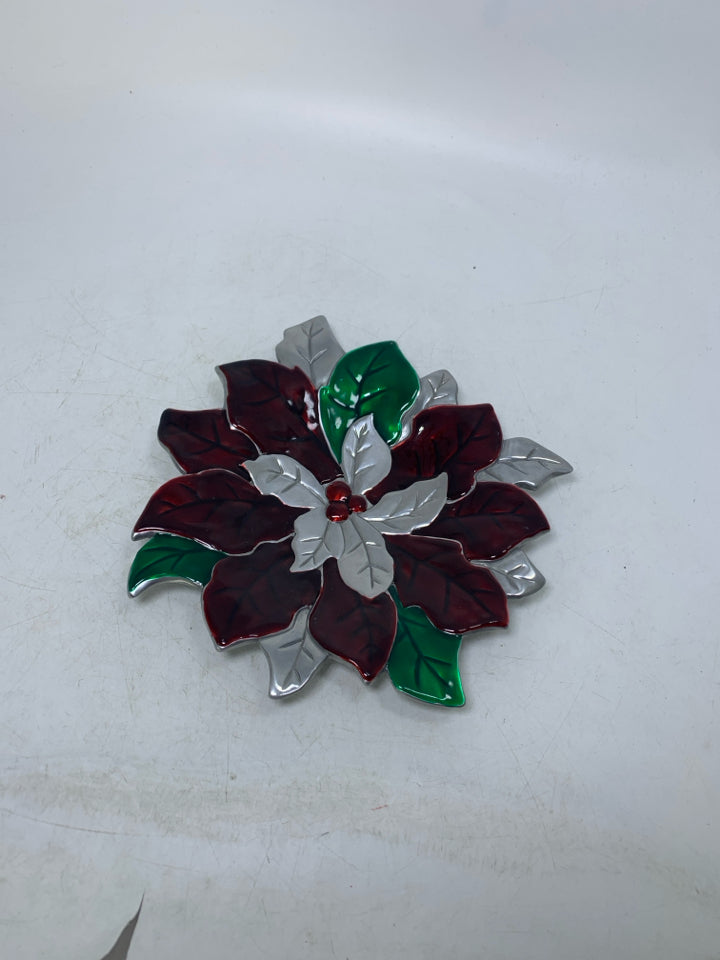 METAL POINSETTIA SHAPED CATCH ALL BOWL.