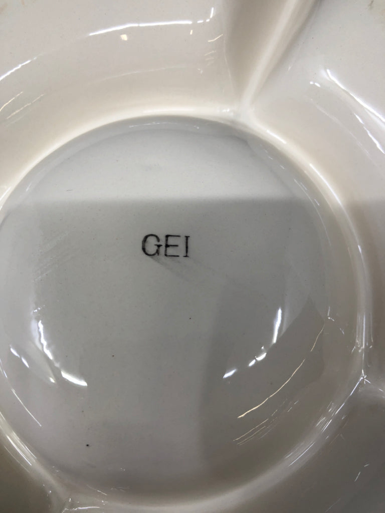 BLUE DIVIDED FRUIT AND VEGETABLE SERVER.