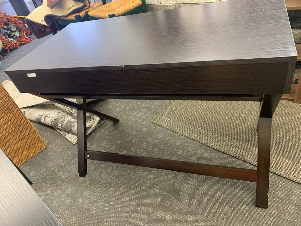WOOD BLACK DESK W 1 DRAWER.