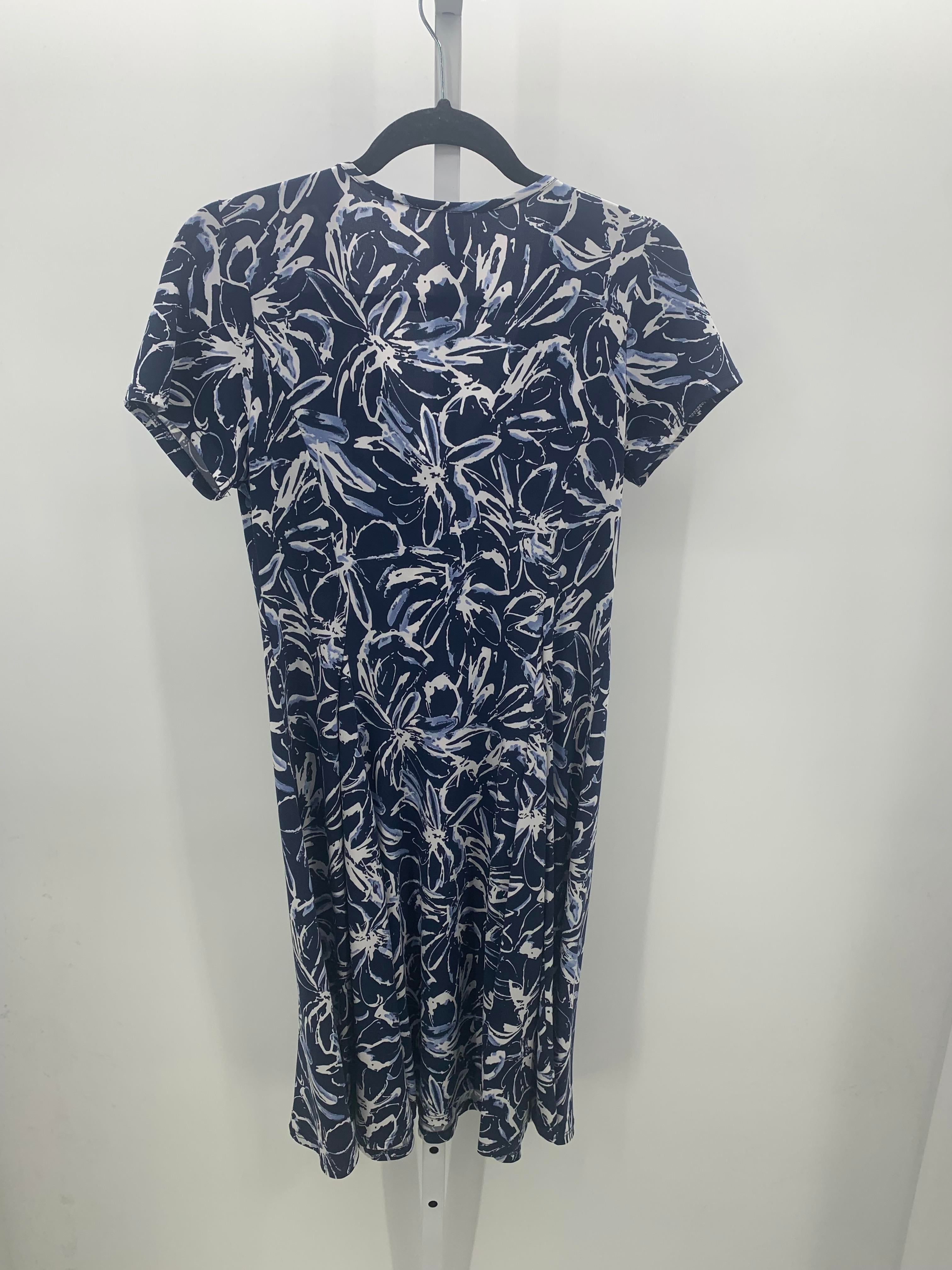 Mia & Tess Size Medium Misses Short Sleeve Dress