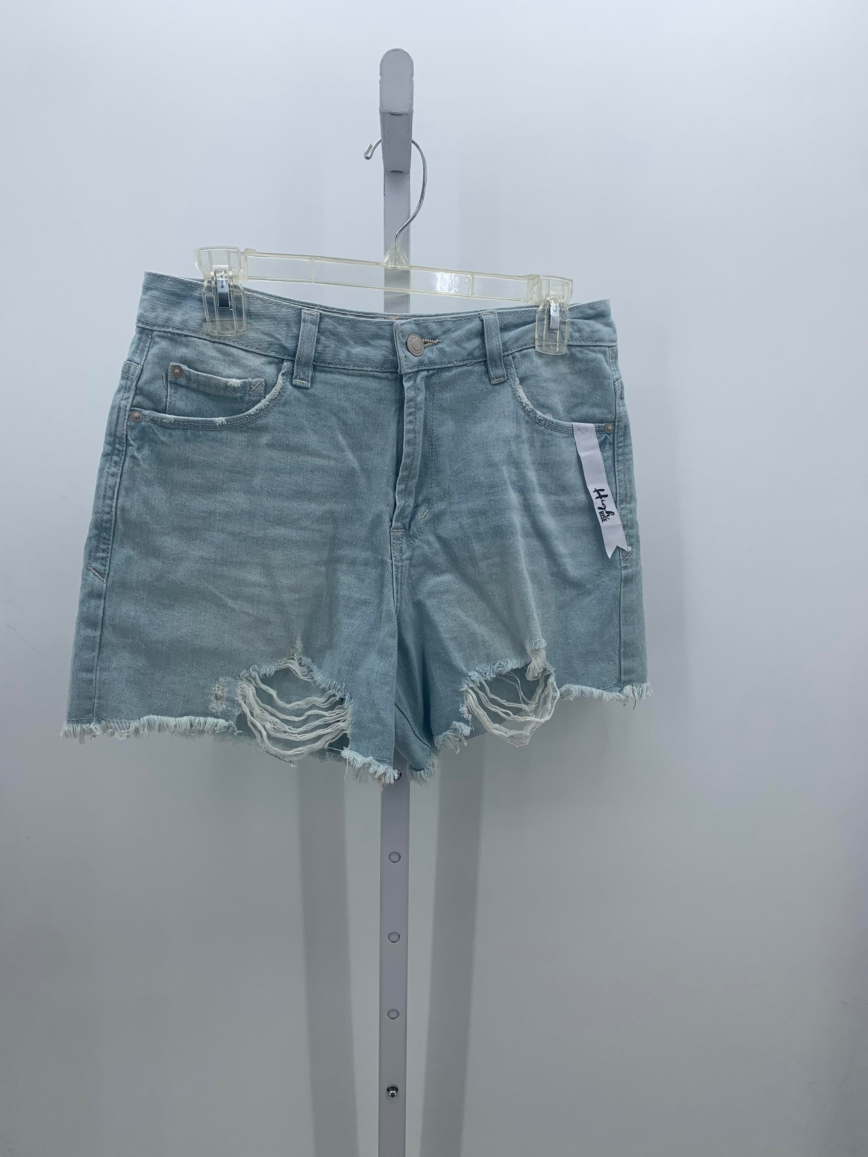 Kensie Size 4 Misses Shorts