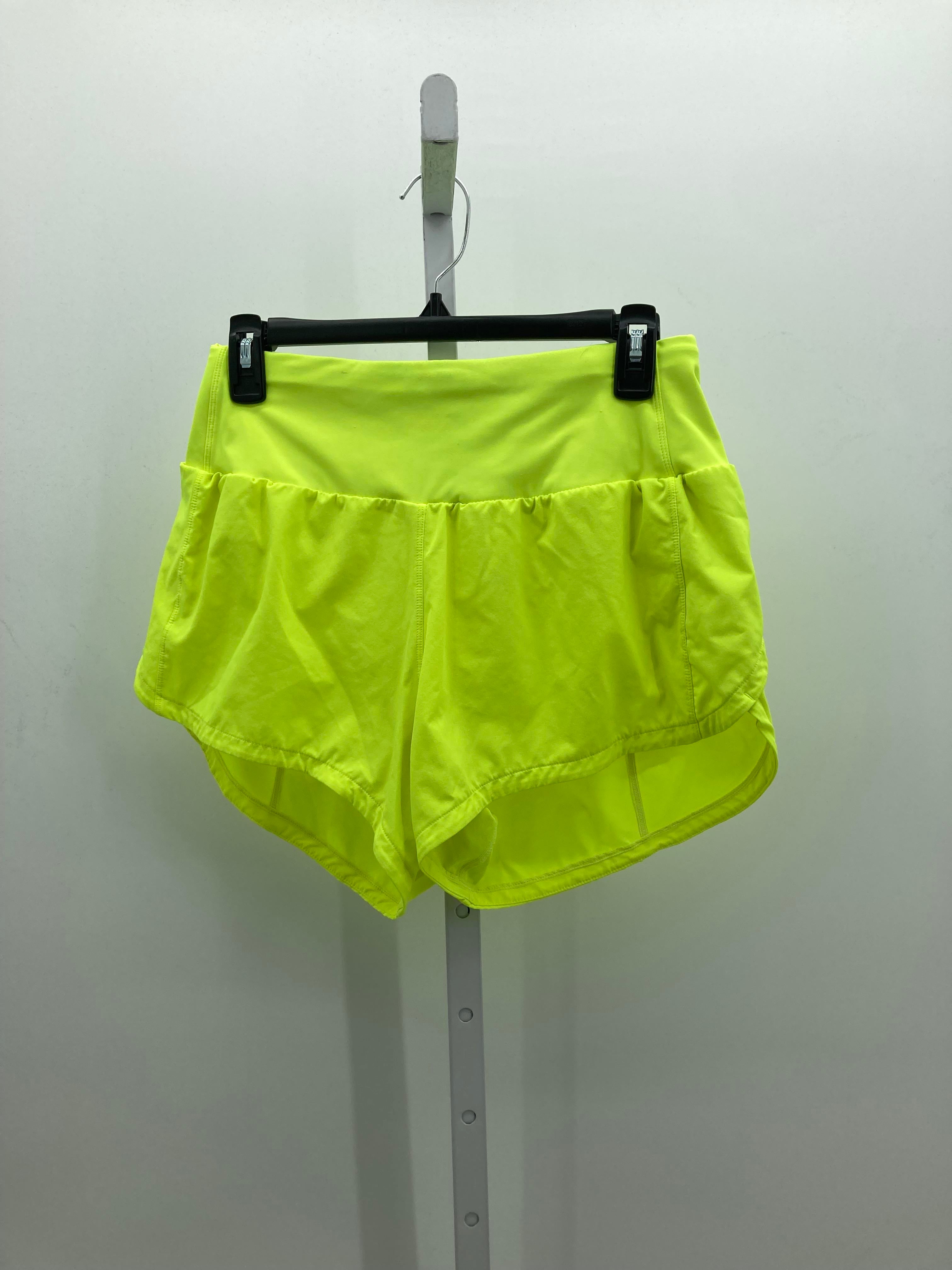 Size Medium Misses Shorts