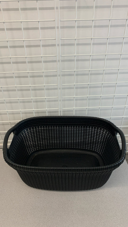 STURDY BLACK PLASTIC BIN.