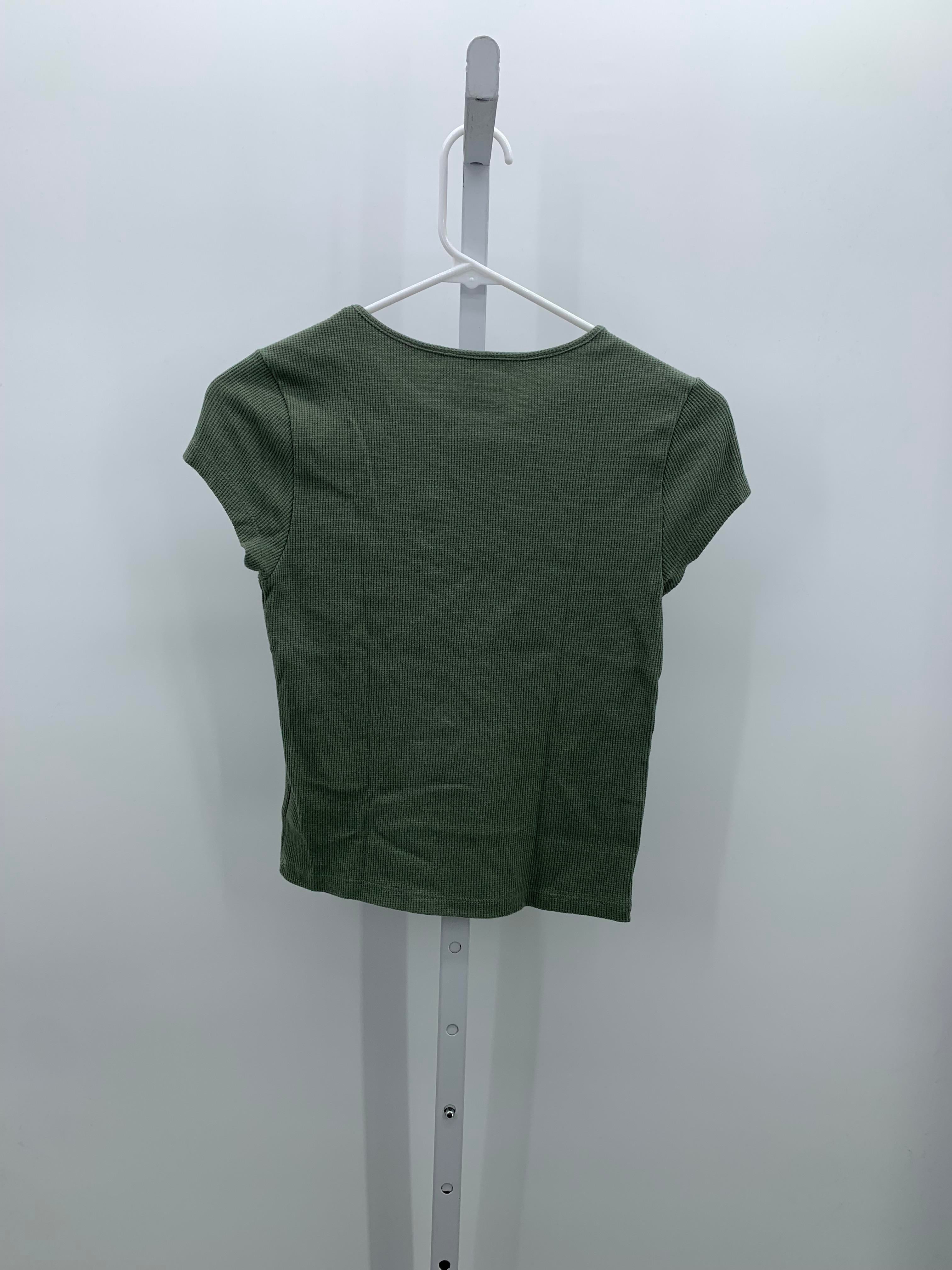 American Eagle Size Medium Juniors Short Sleeve Shirt