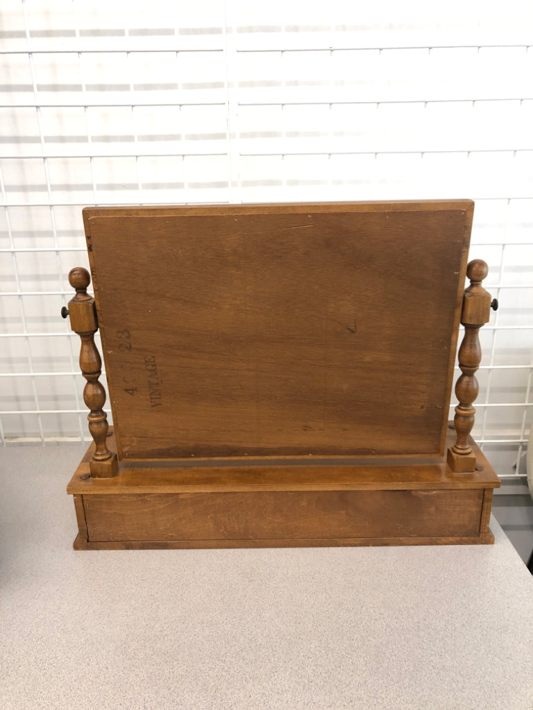 VTG WOOD DRESSER MIRROR W/ DRAWER.