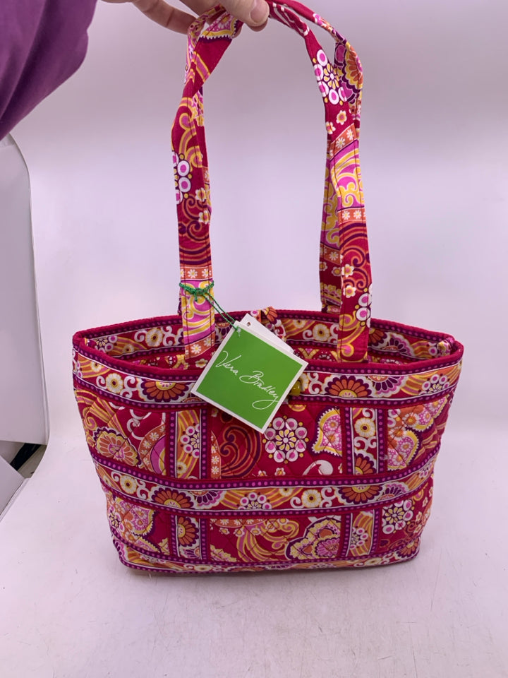 Vera Bradley Small Tic Tac Tote in Raspberry Fizz- New With Tags