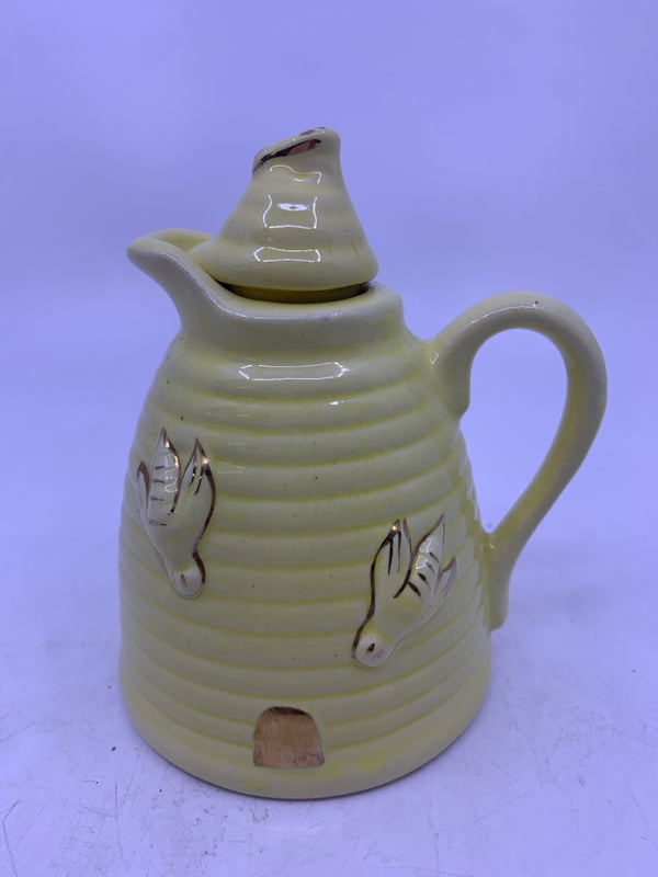 YELLOW RIBBED PITCHER W BIRDS AND LID.