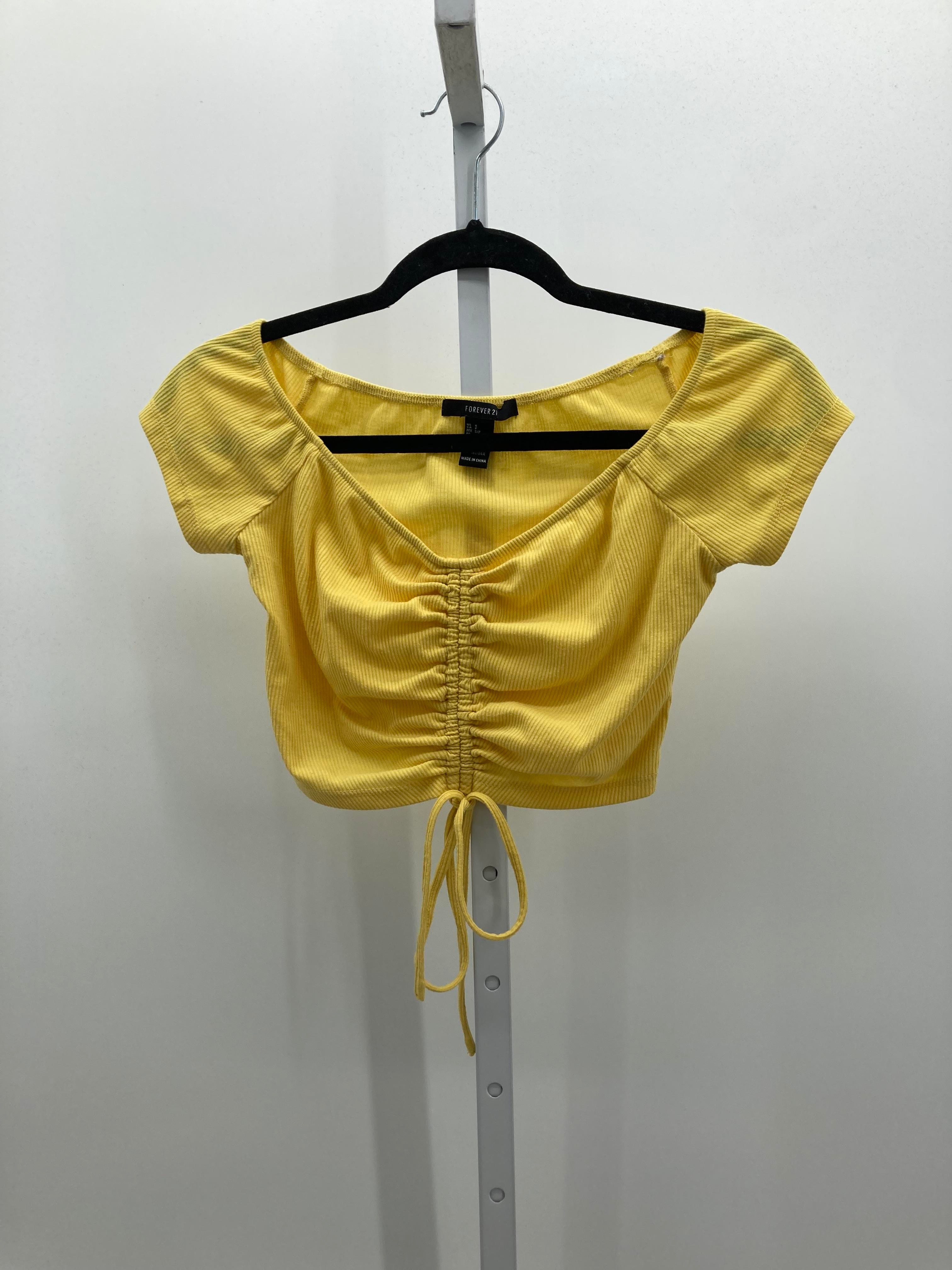 Forever 21 Size Small Juniors Short Sleeve Shirt