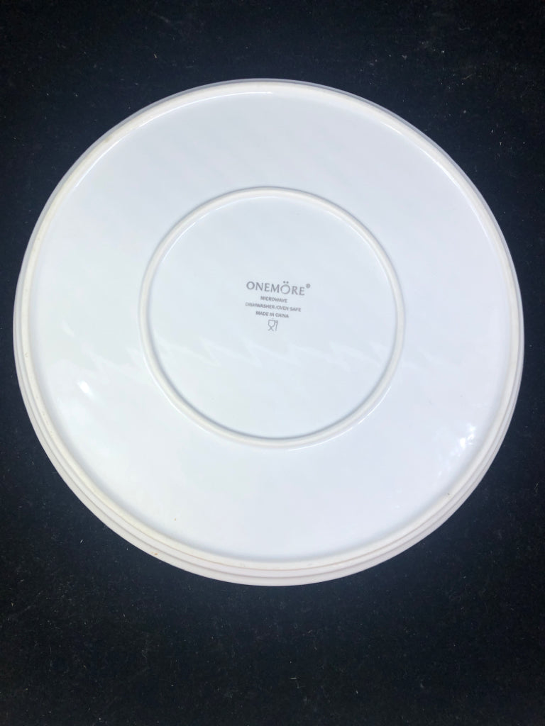 WHITE CERAMIC BACON COOKER PLATE.
