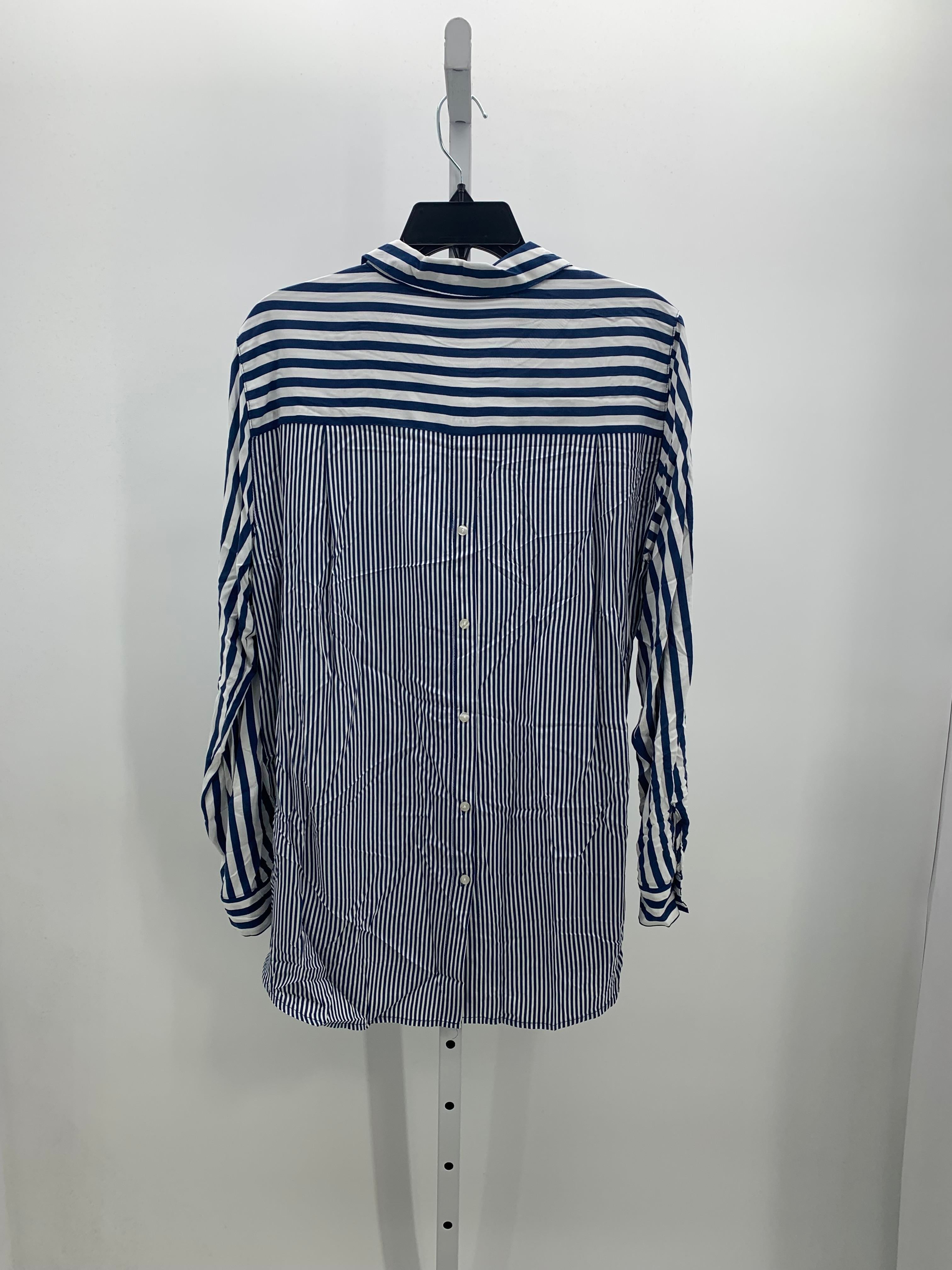 Jane + Delancey Size Medium Misses Long Sleeve Shirt