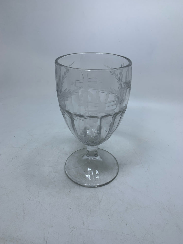 VTG ETCHED LEAVES GLASS VASE.
