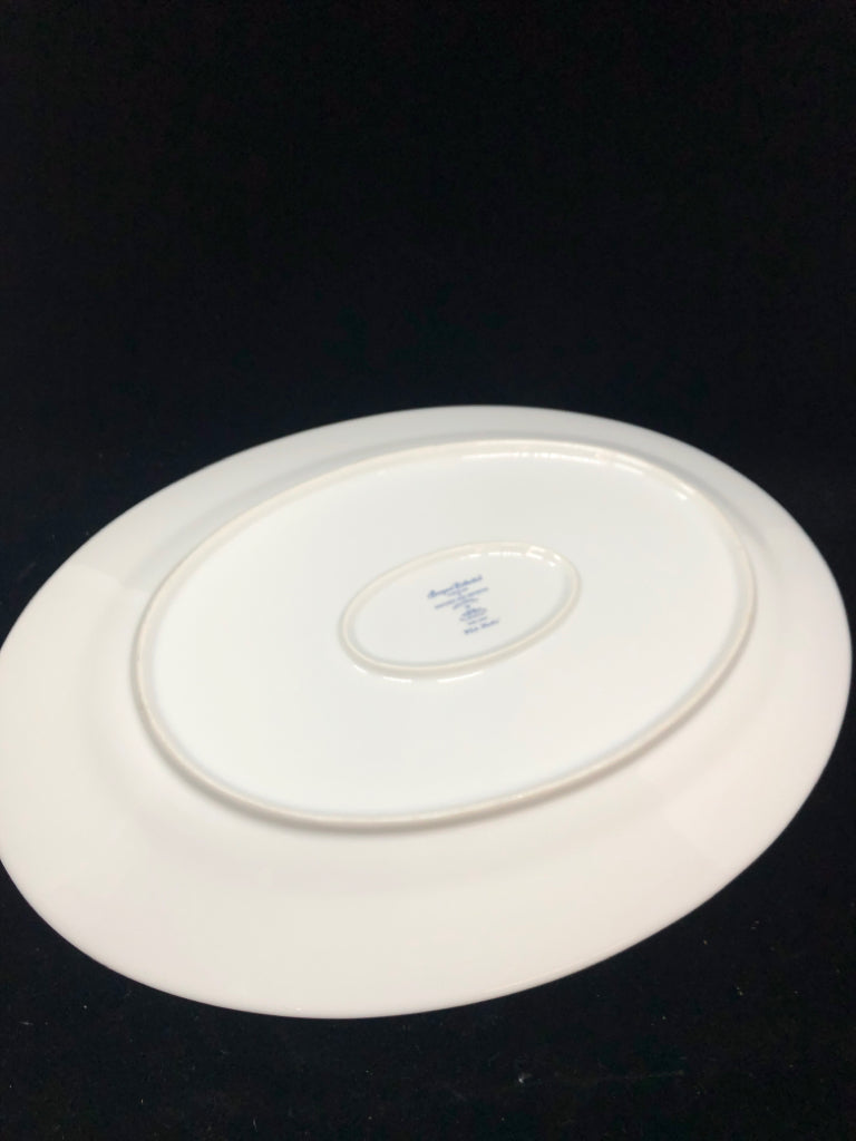 BOUQUET PATTERN SERVING PLATTER W/SILVER RIM.