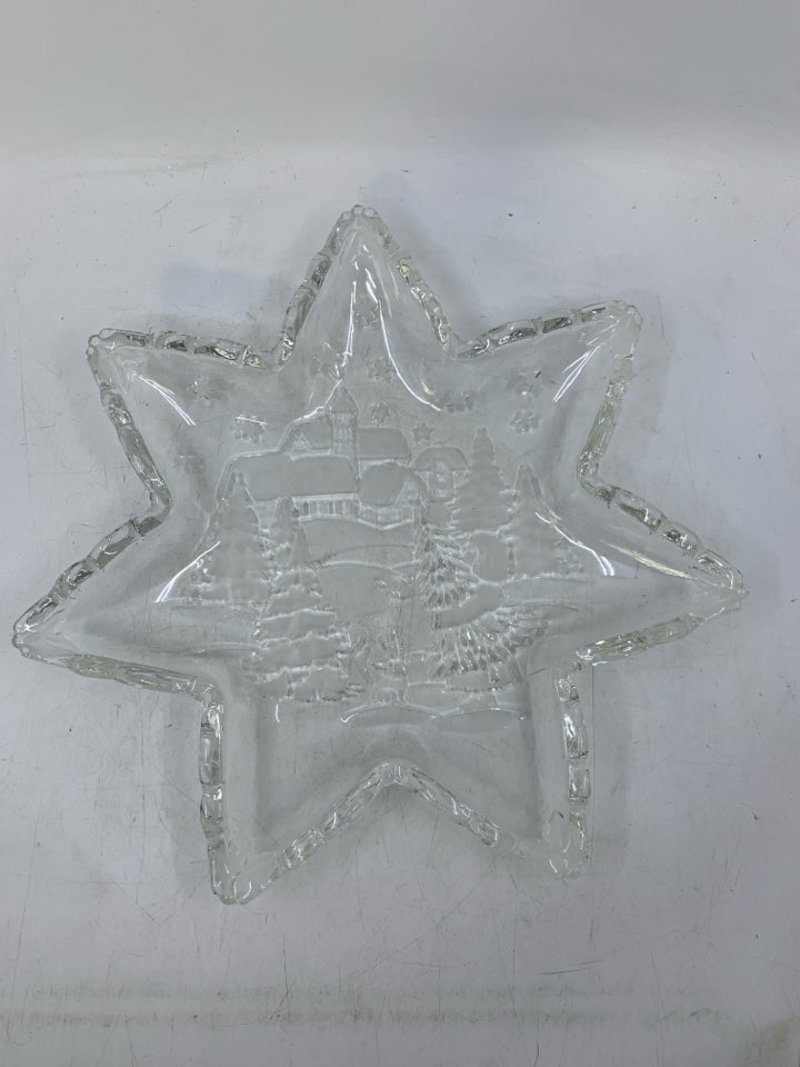 WINTER SCENE GLASS STAR SERVER.