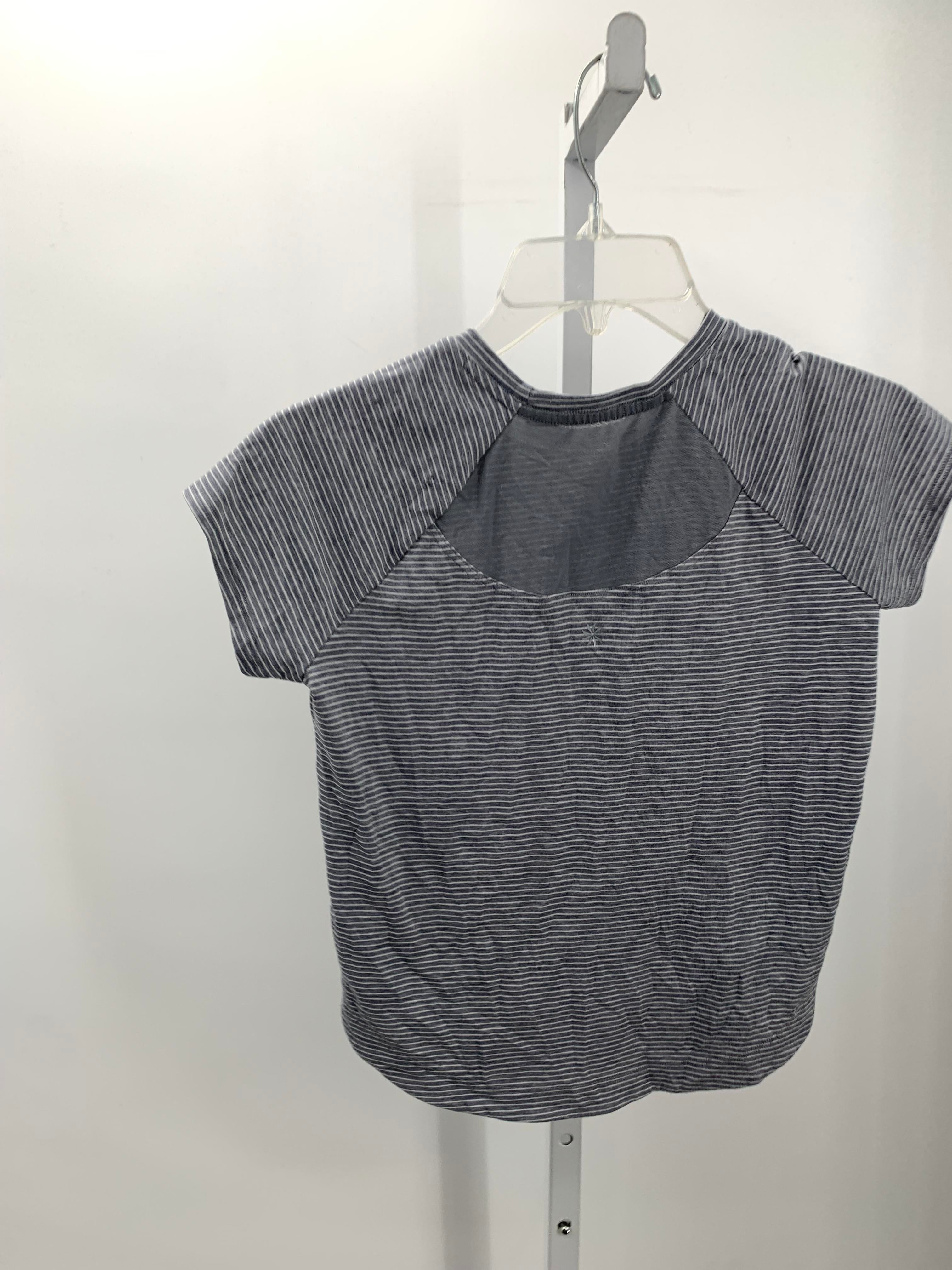 Athleta Size 8-10 Girls Short Sleeve Shirt