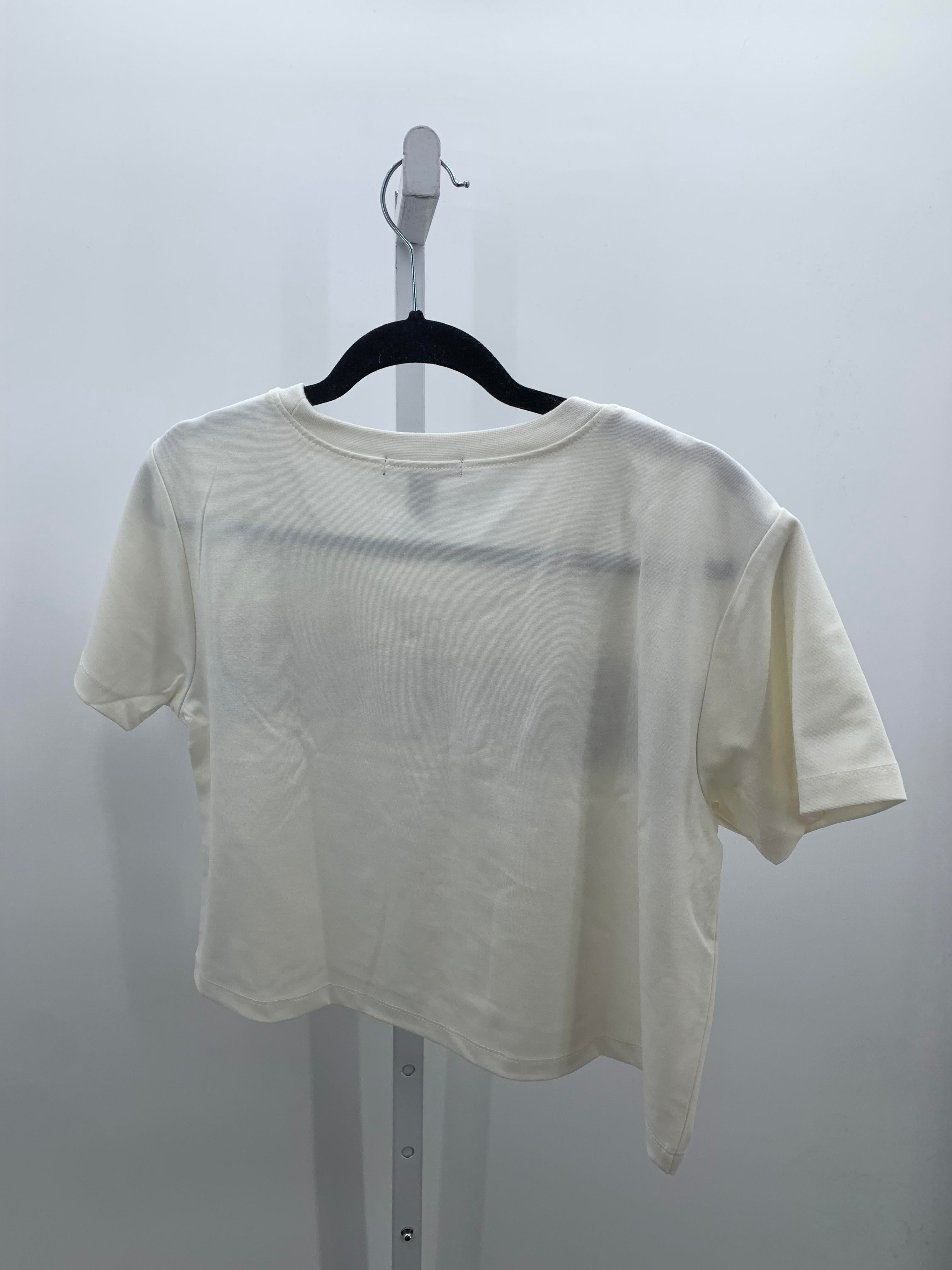 Forever Fashion Size Medium Juniors Short Sleeve Shirt