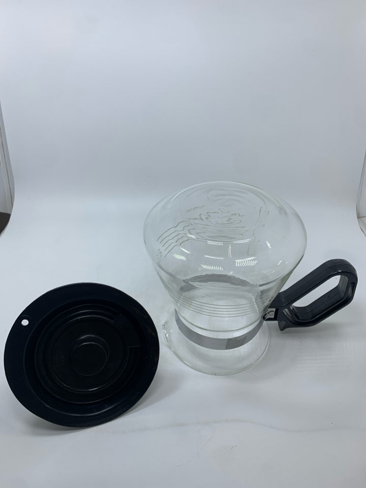 COFFEE POT W/LID.