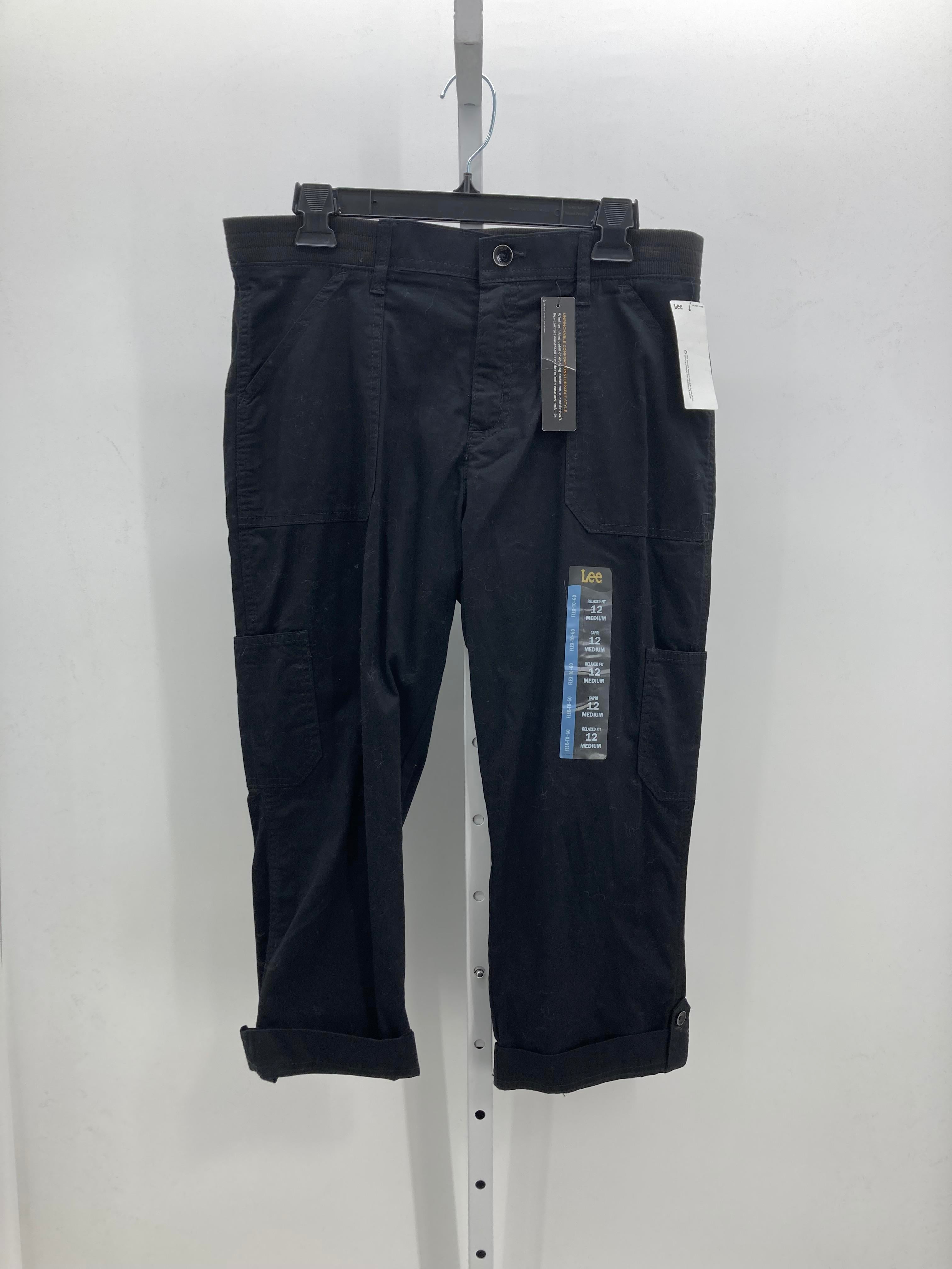 Lee Size 12 Misses Capri Pants