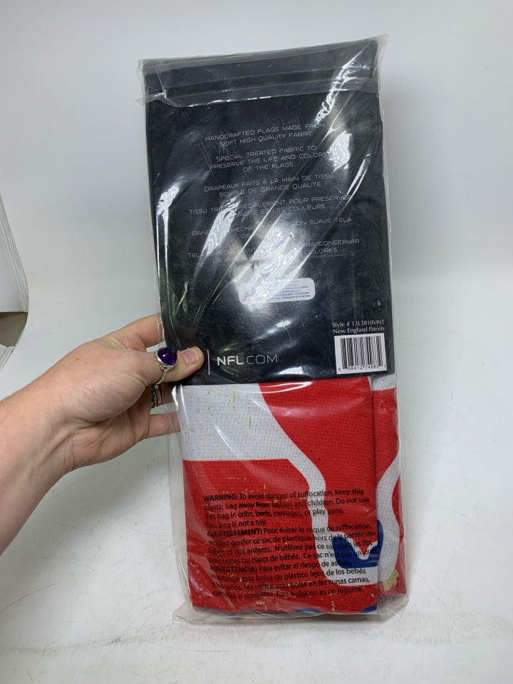 NIP PATRIOTS TEAM FLAG.