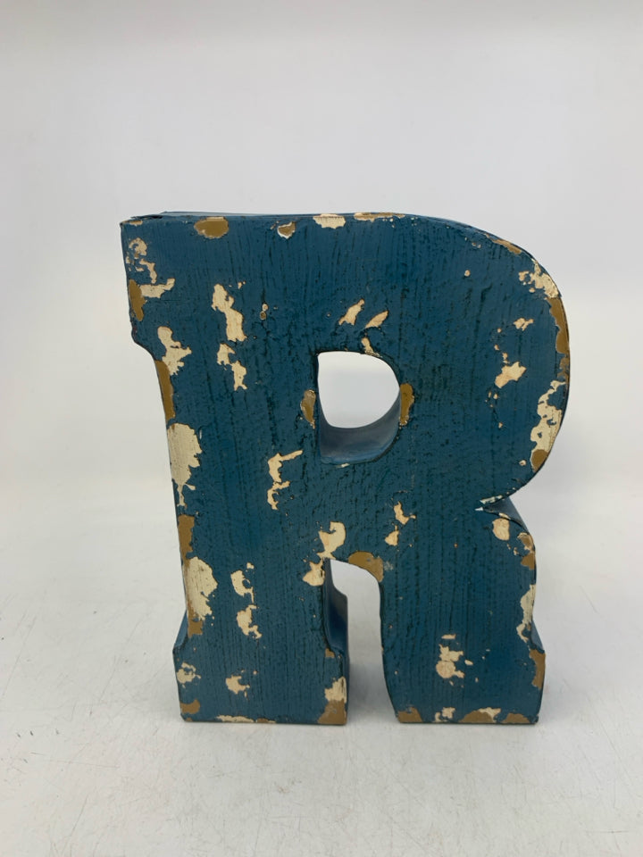 METAL BLUE DISTRESSED MONOGRAM R.