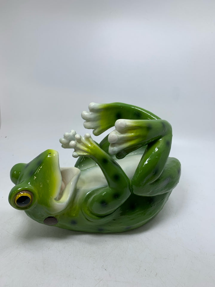 RESIN FROG WINE BOTTLE HOLDER.