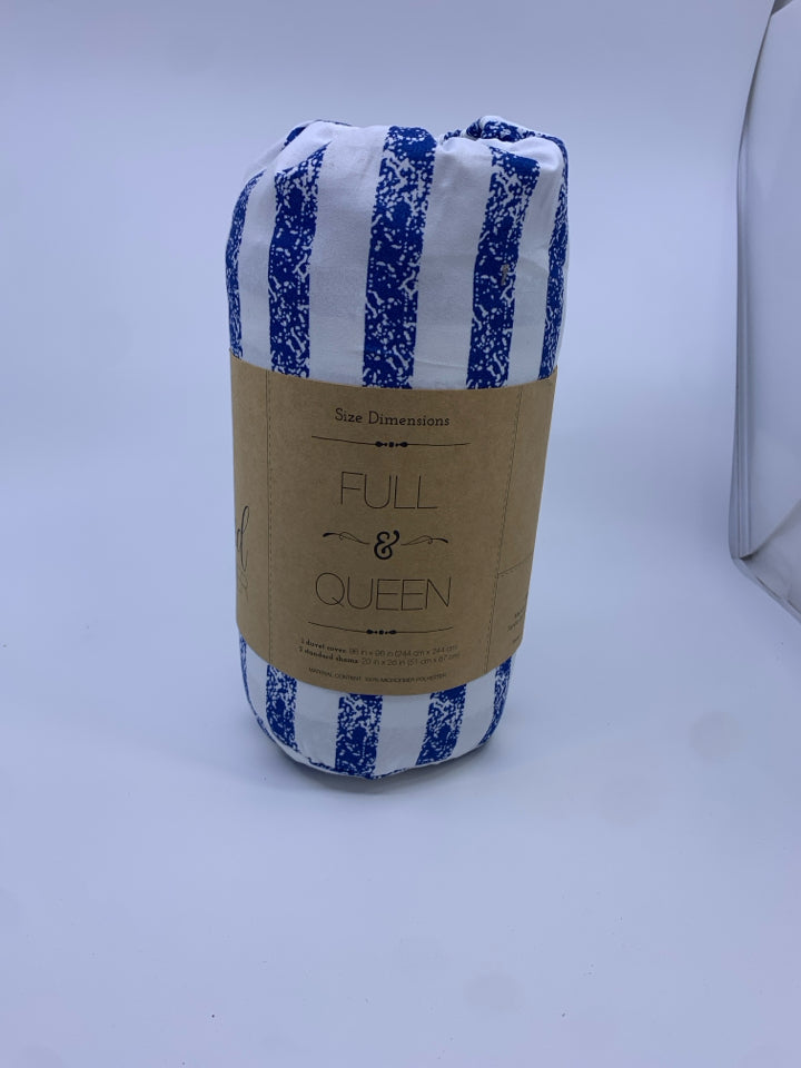 NIP FULL/QUEEN DUVET COVER- BLUE AND WHITE STRIPE.