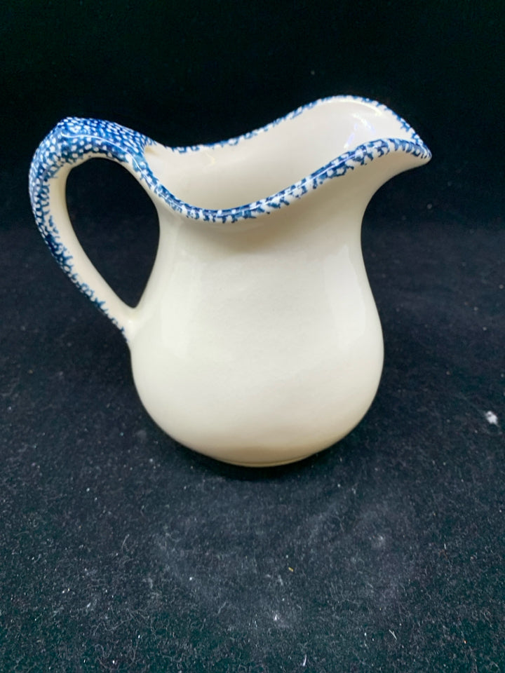 2PC APPLE PATTERN WASH BASIN.