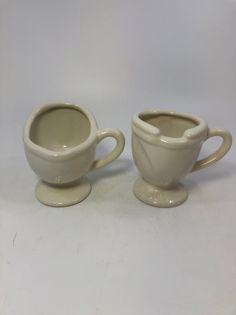 2 VTG HIS AND ELLE NOVELTY TOILET MUGS.