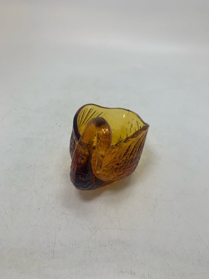 VTG SMALL GLASS TEXTURED SWAN TRINKET BOWL.