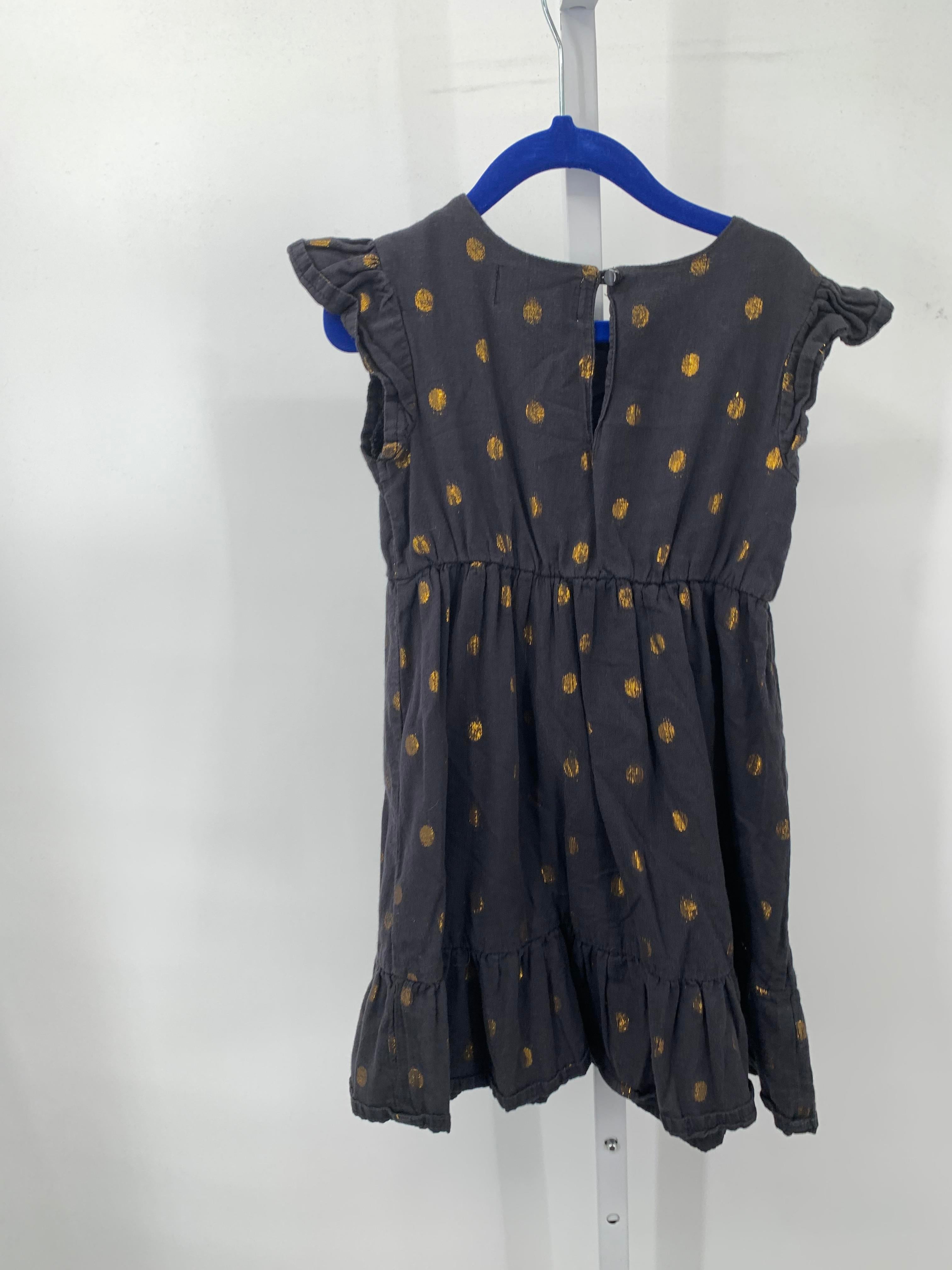 Old Navy Size 5T Girls Short Sleeve Dress