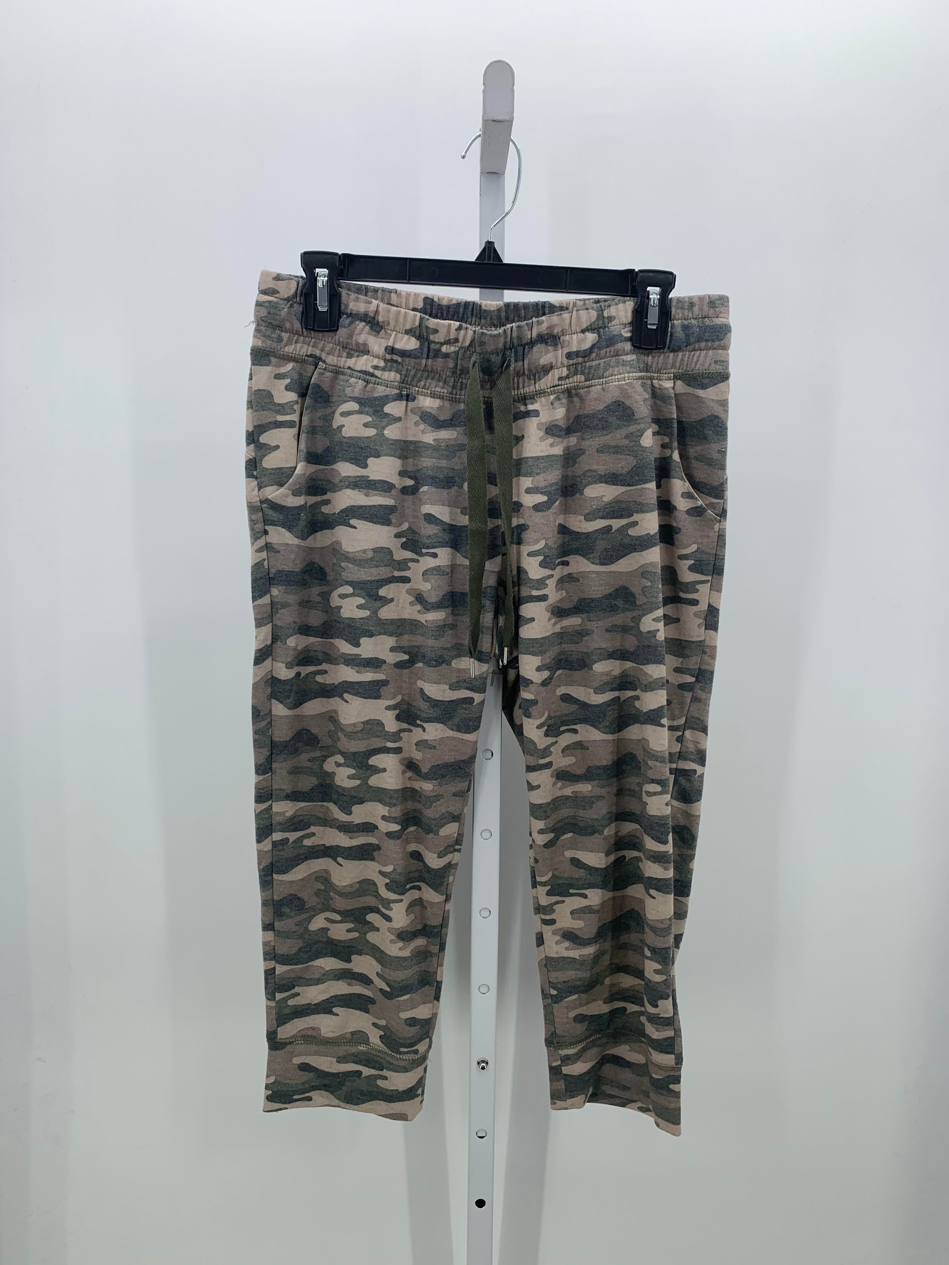 Xersion Size Small Misses Capri Pants