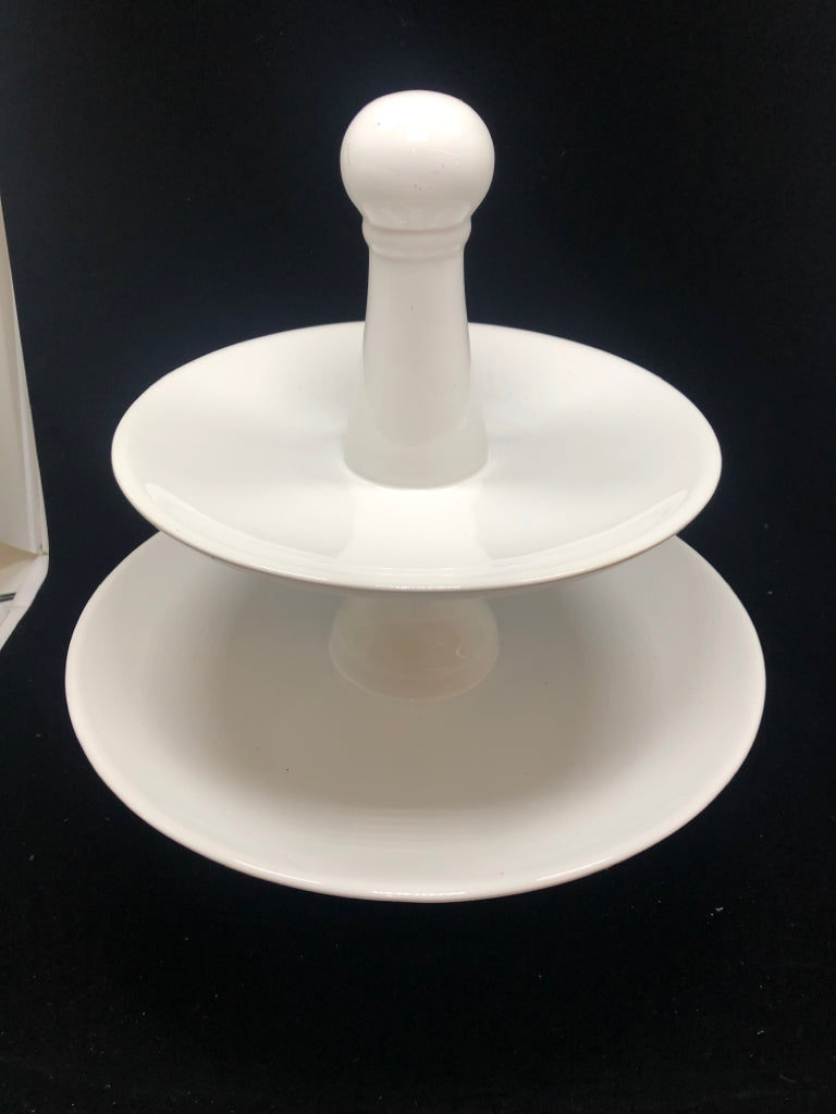 2-TIER CERAMIC DISPLAY WHITE.