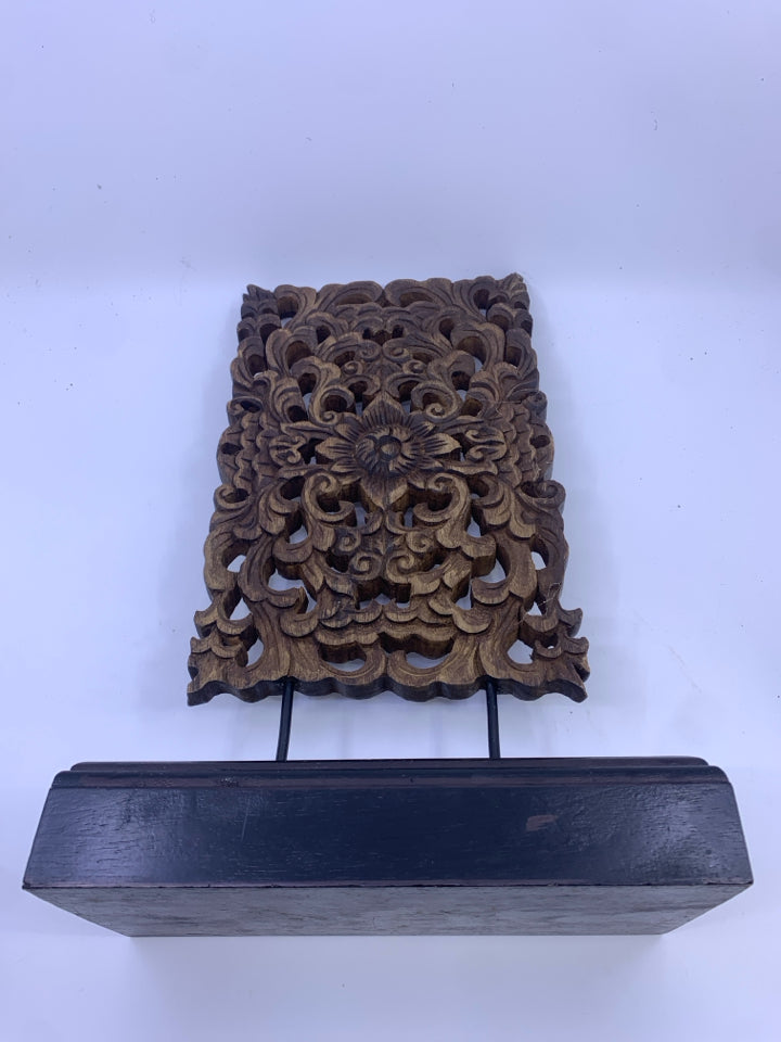 SMALL WOOD CARVED BLACK STAND DEOCR.