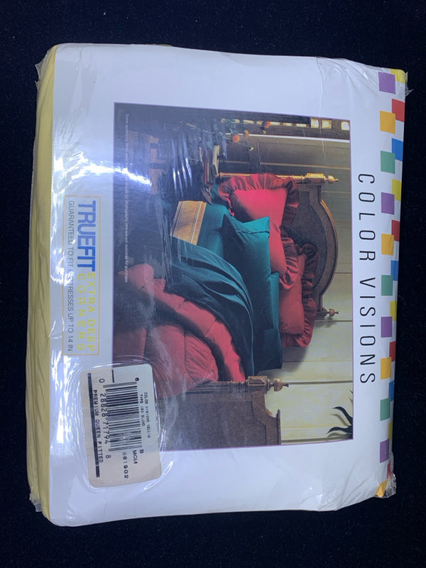 NIP YELLOW COLOR VISIONS DEEP FITTED SHEET.