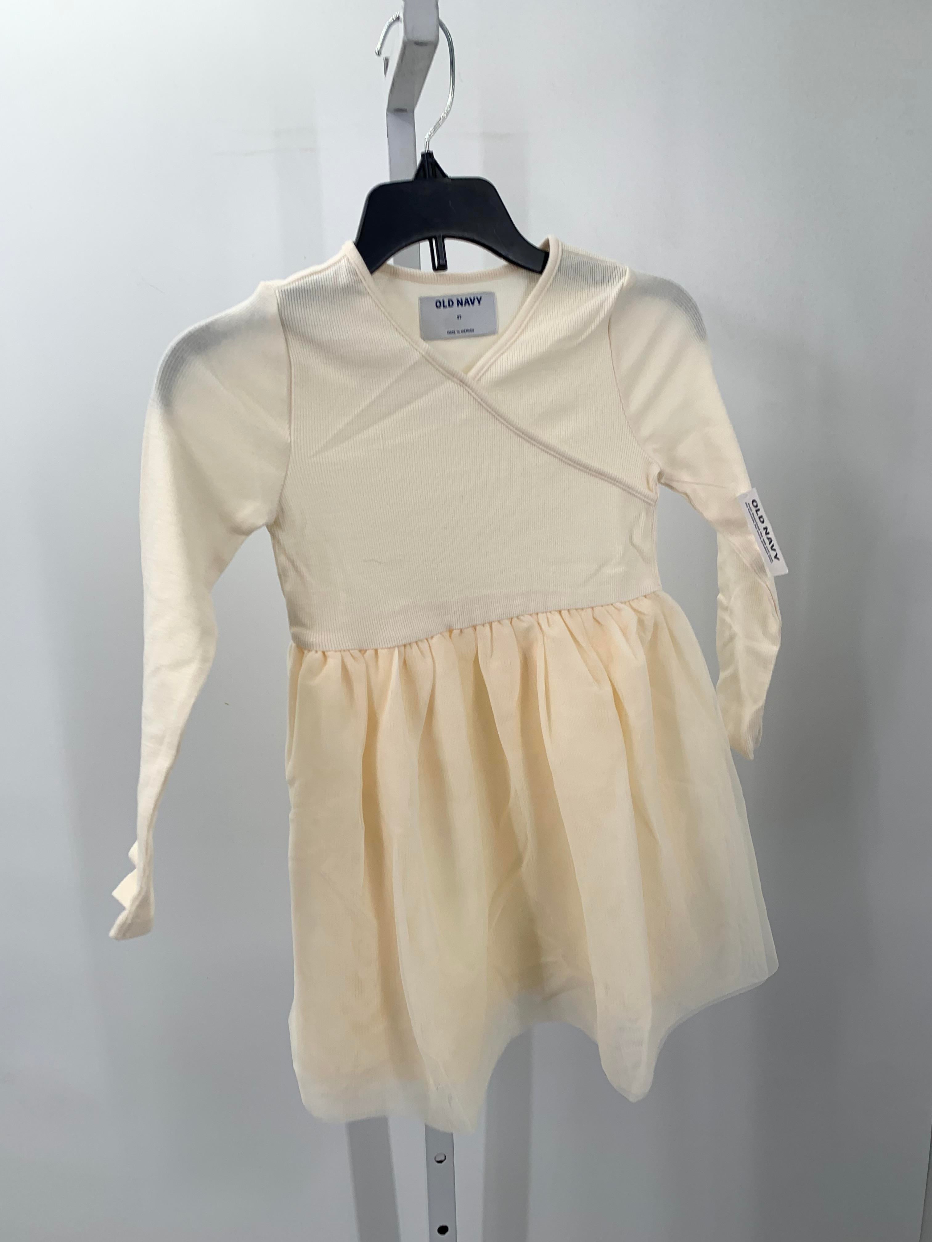 Old Navy Size 5T Girls Long Sleeve Dress