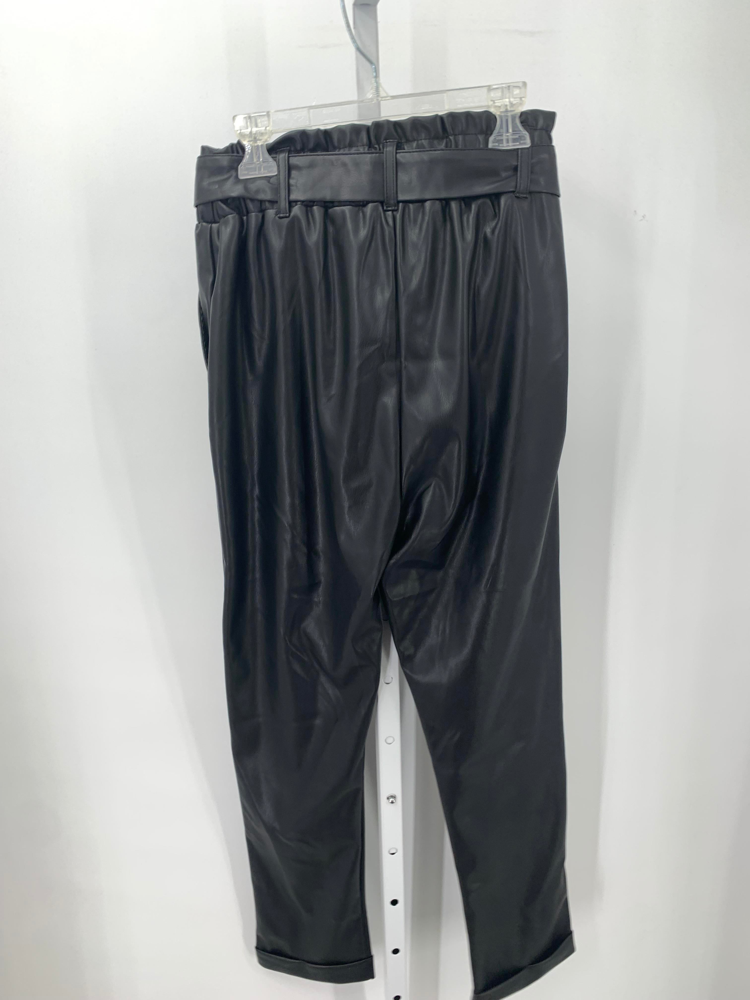 SO Size Small Juniors Pants