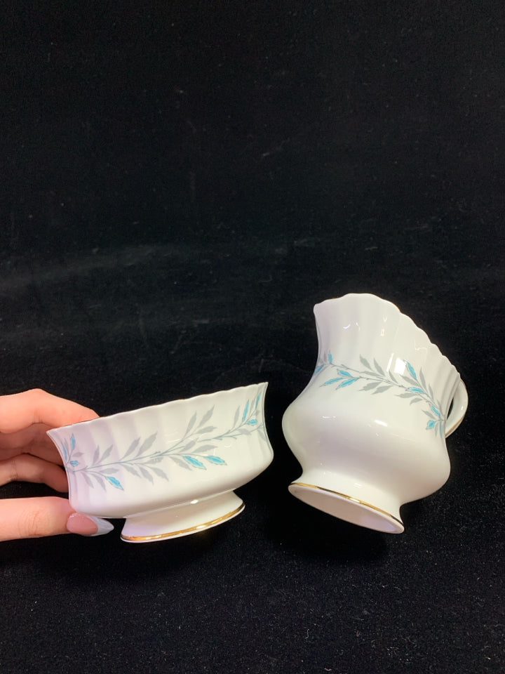 VTG ELGIN BLUE CREAM & SUGAR SET.