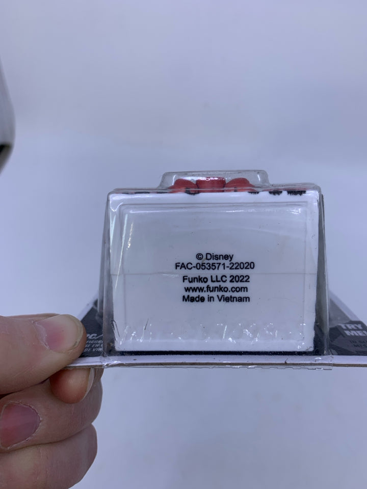 NIB CRUELLA DE VIL FUNKO POPSIES.