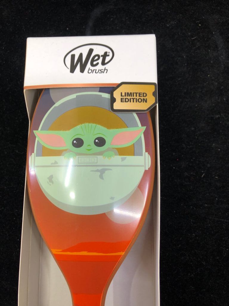 NIB MANDALORIAN BRUSH.